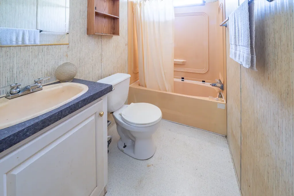198 New England Road Searsmont ME 04973