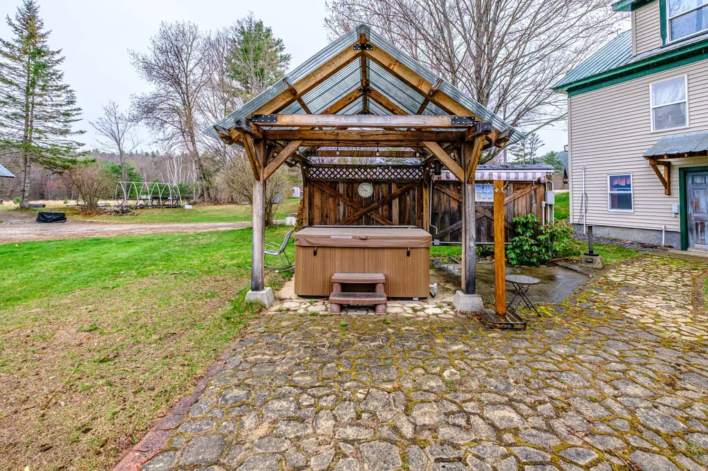 32 Church Street Woodstock ME 04219