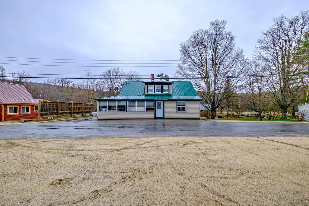 32 Church Street Woodstock ME 04219