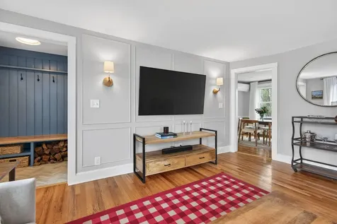 25 Hall Street Portland ME 04103