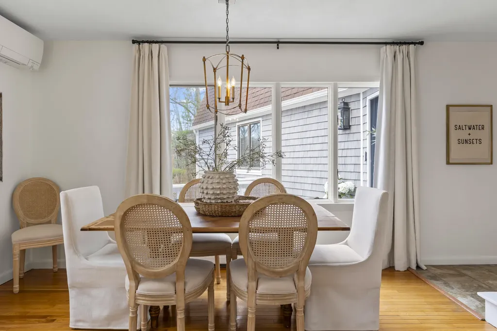 176 Shore Road York ME 03902
