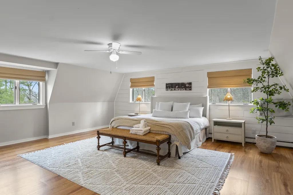 176 Shore Road York ME 03902