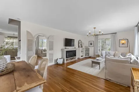 176 Shore Road York ME 03902