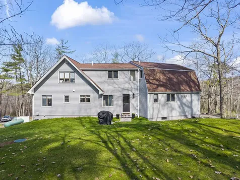 176 Shore Road York ME 03902