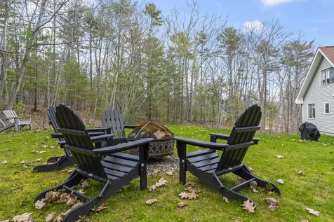 176 Shore Road York ME 03902