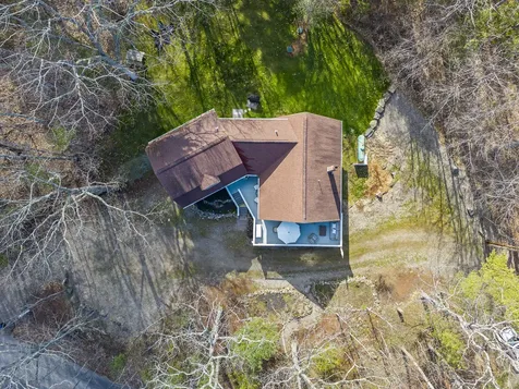 176 Shore Road York ME 03902