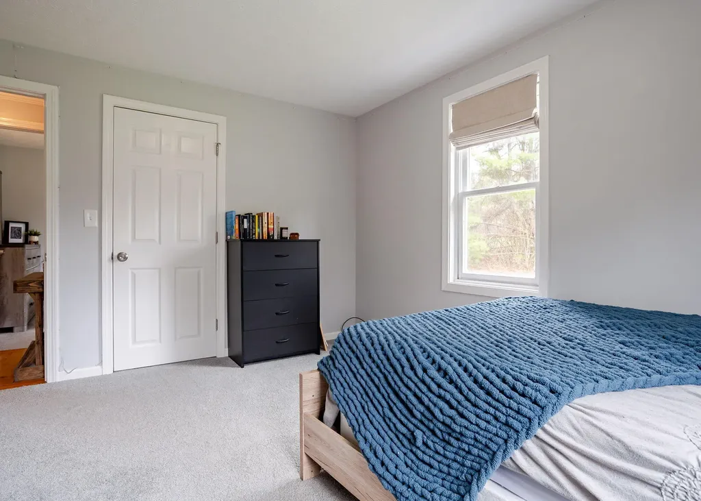 17 Christopher Road Gorham ME 04038