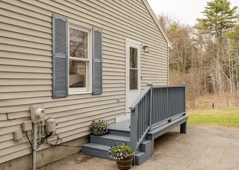 17 Christopher Road Gorham ME 04038