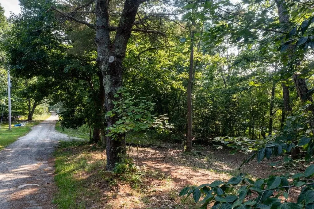184 Sunset Avenue Portland ME 04109