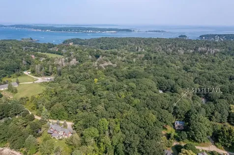 184 Sunset Avenue Portland ME 04109