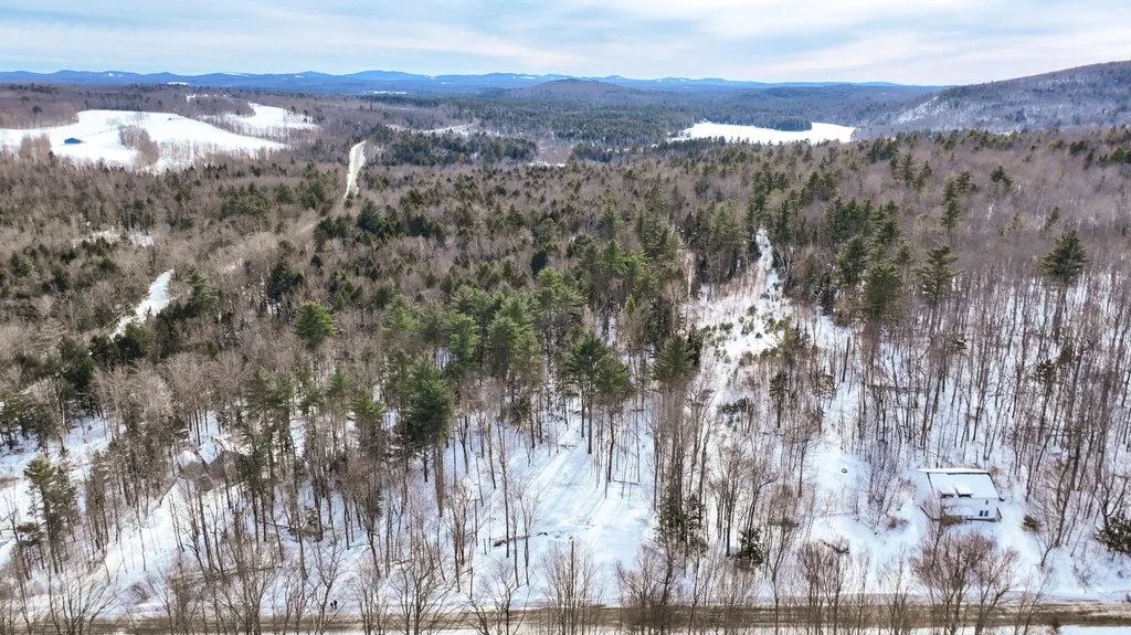 20 Skyscraper Hill Road Brooks ME 04921