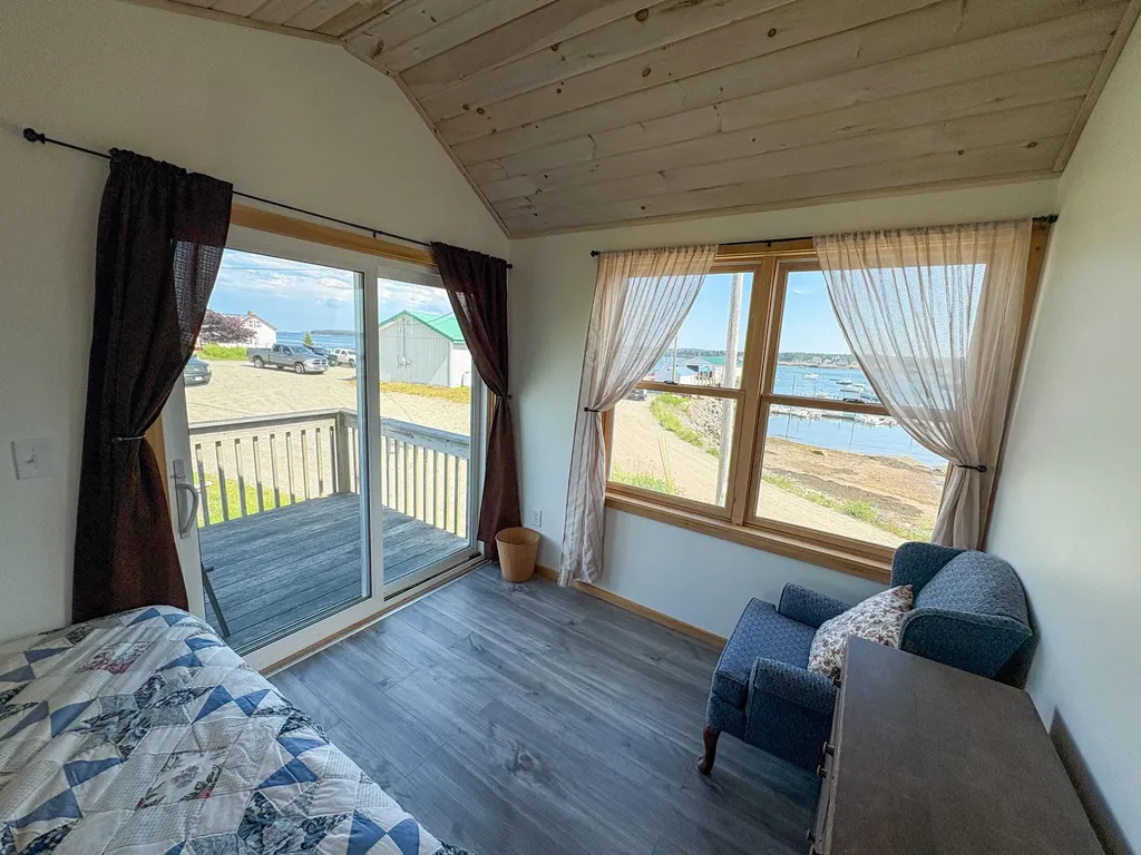 10 Wharf Street Jonesport ME 04649