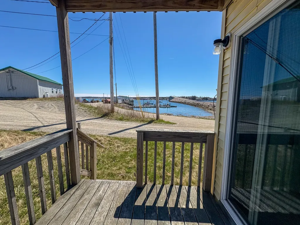 10 Wharf Street Jonesport ME 04649