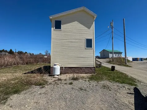 10 Wharf Street Jonesport ME 04649