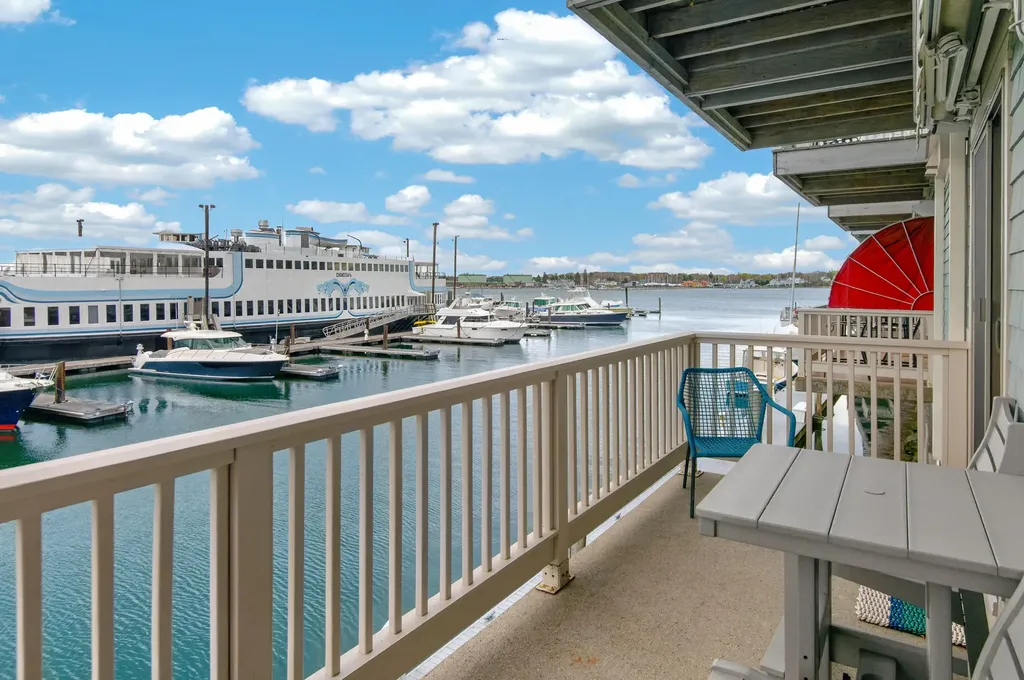 201 Chandlers Wharf Portland ME 04101