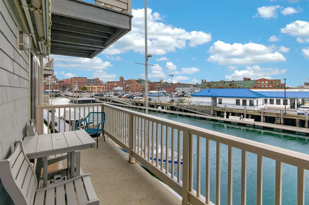 201 Chandlers Wharf Portland ME 04101