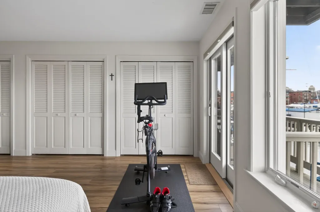 201 Chandlers Wharf Portland ME 04101