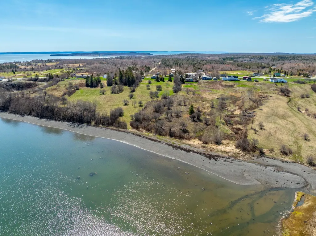 225 County Road Lubec ME 04652