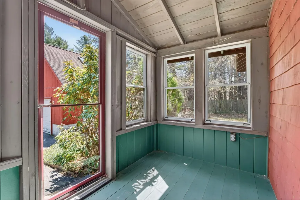 62 Warrens Way Kennebunk ME 04043