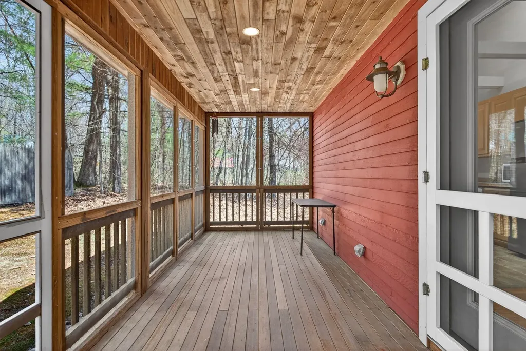 62 Warrens Way Kennebunk ME 04043