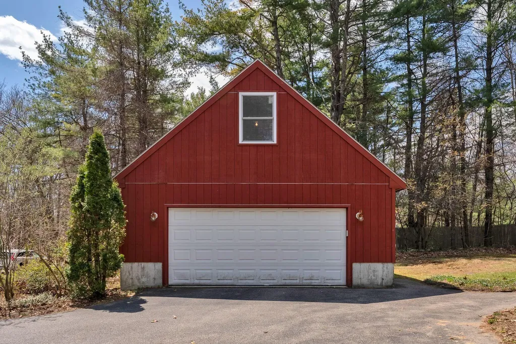 62 Warrens Way Kennebunk ME 04043