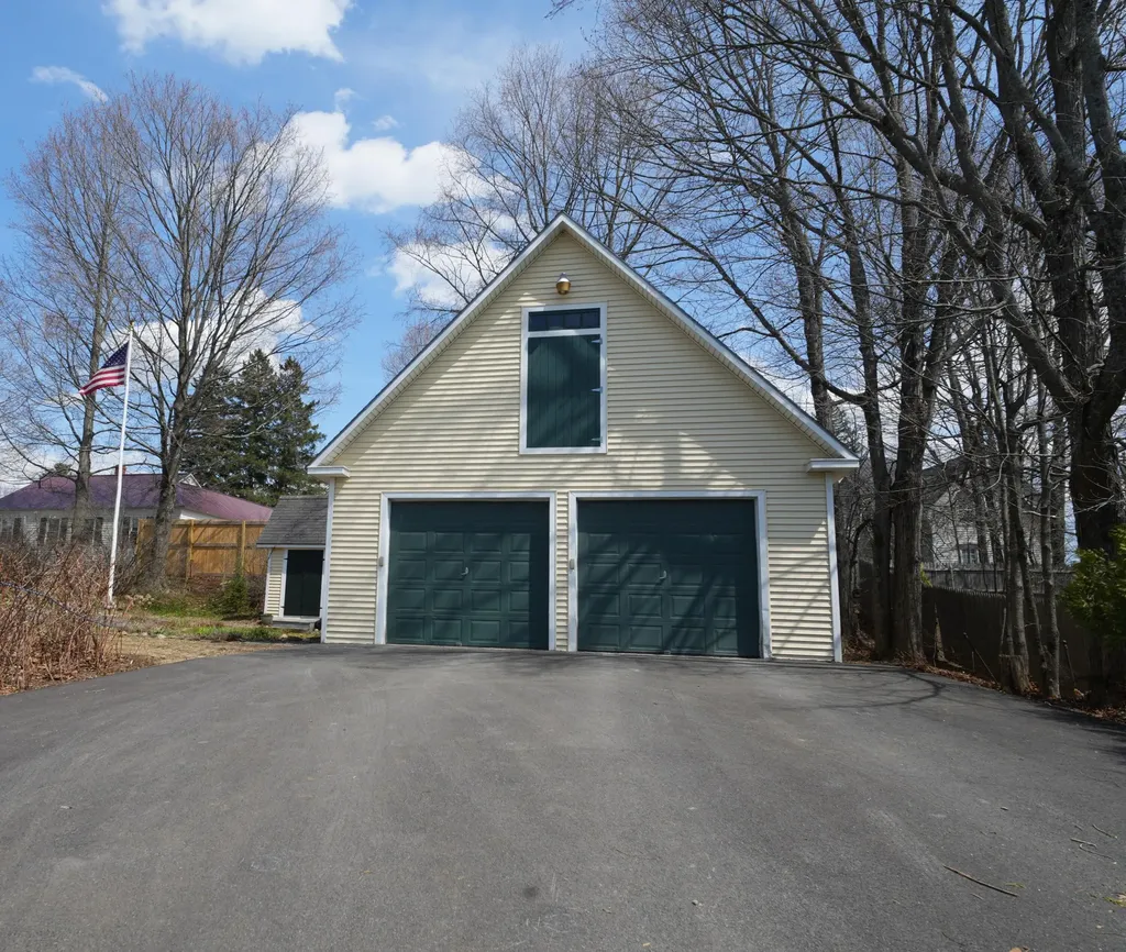 129 Main Street Houlton ME 04730