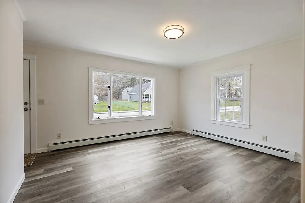 204 Cony Street Augusta ME 04330