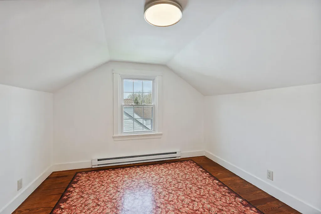 204 Cony Street Augusta ME 04330