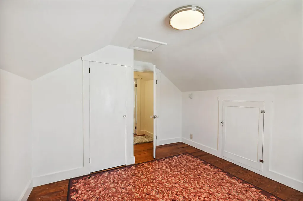 204 Cony Street Augusta ME 04330