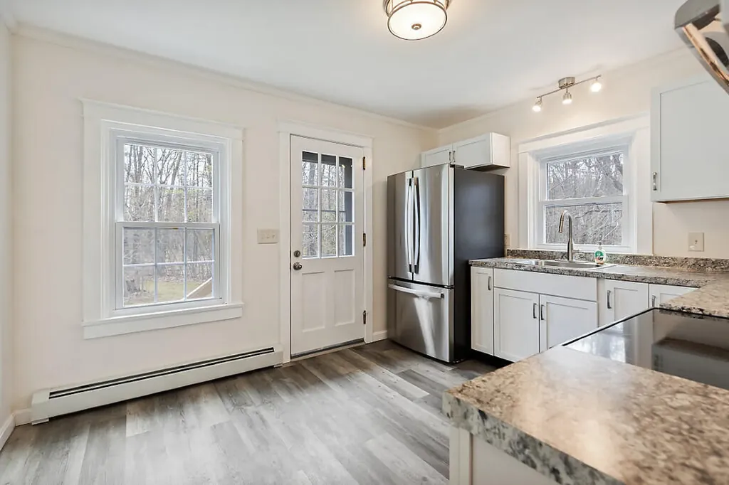 204 Cony Street Augusta ME 04330