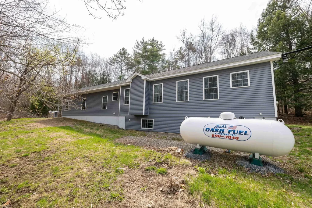 206 Livermore Falls Road Farmington ME 04938