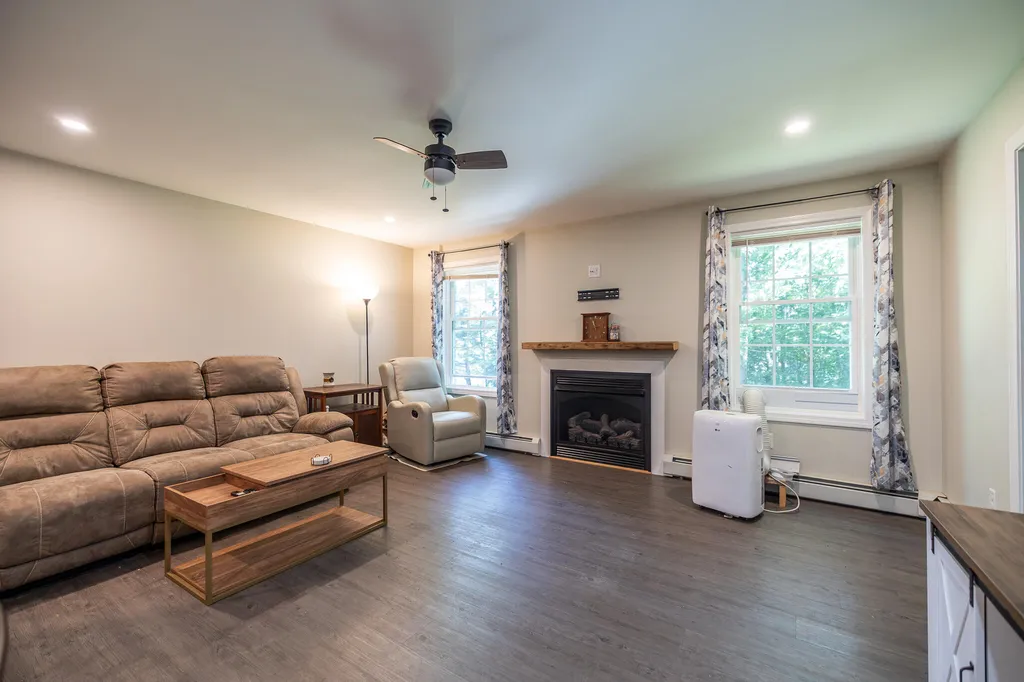 206 Livermore Falls Road Farmington ME 04938