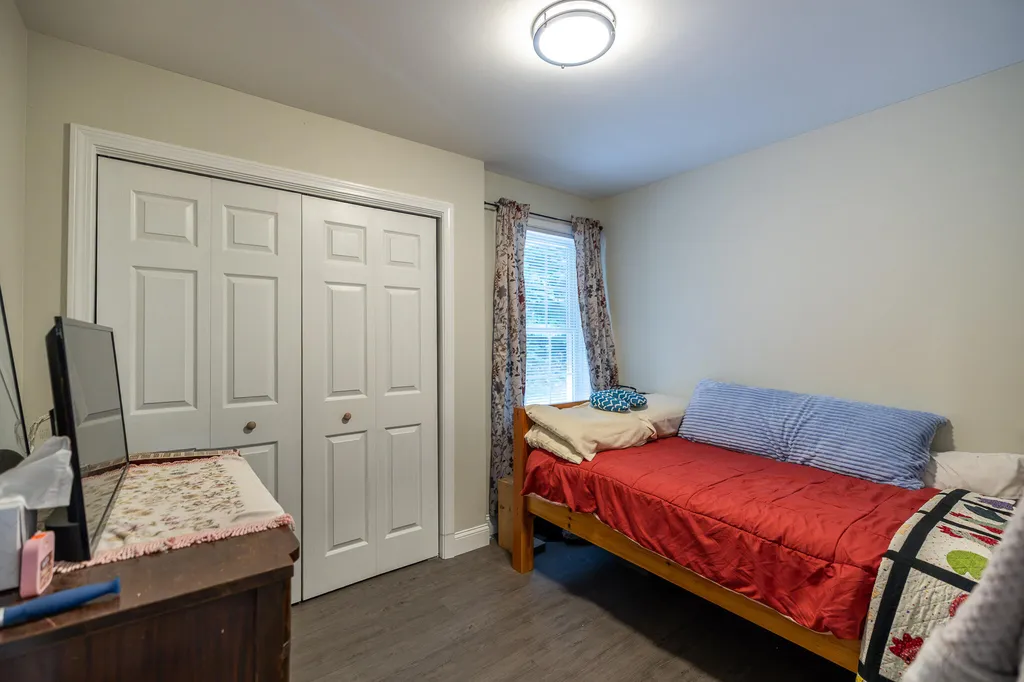 206 Livermore Falls Road Farmington ME 04938