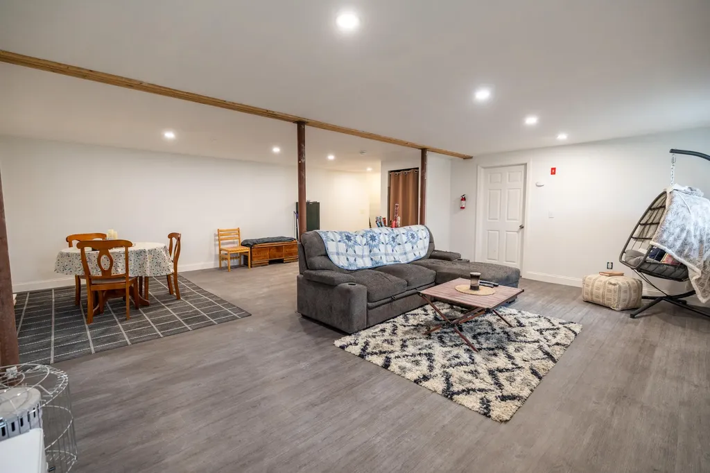 206 Livermore Falls Road Farmington ME 04938