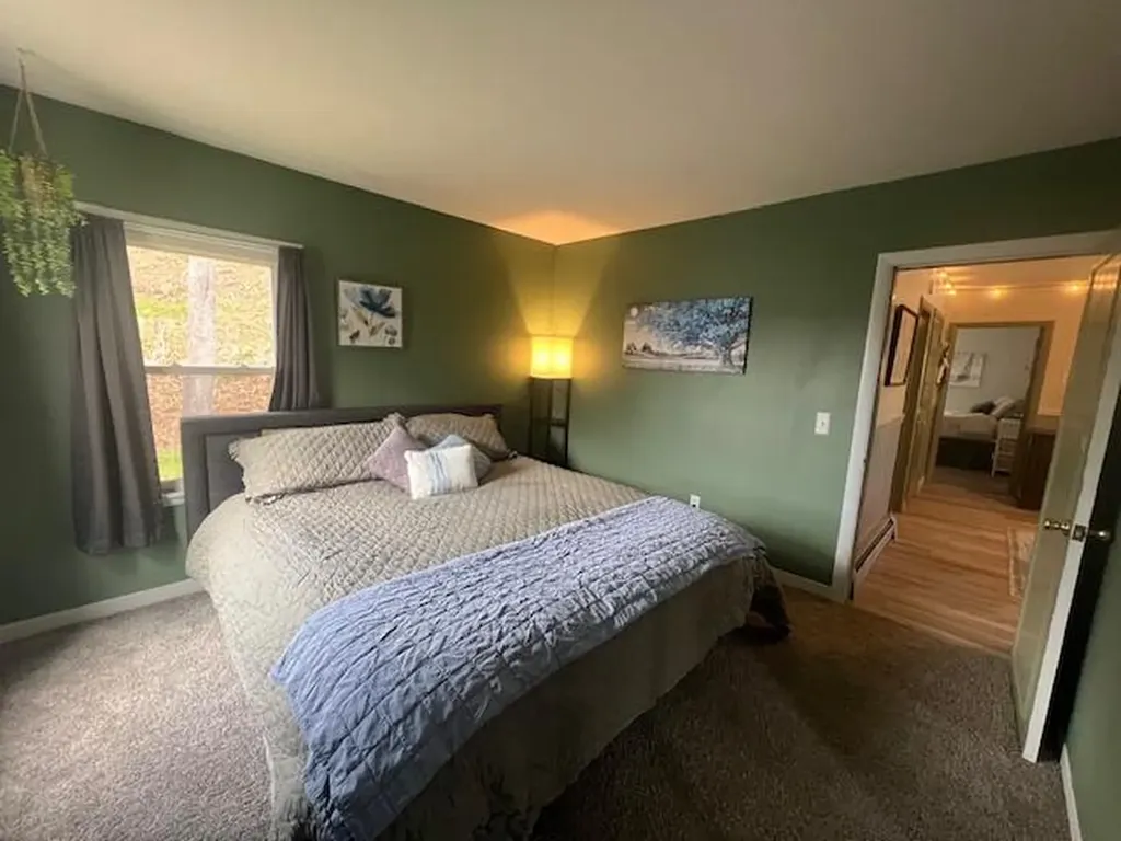 48 Dumont Avenue Lewiston ME 04240