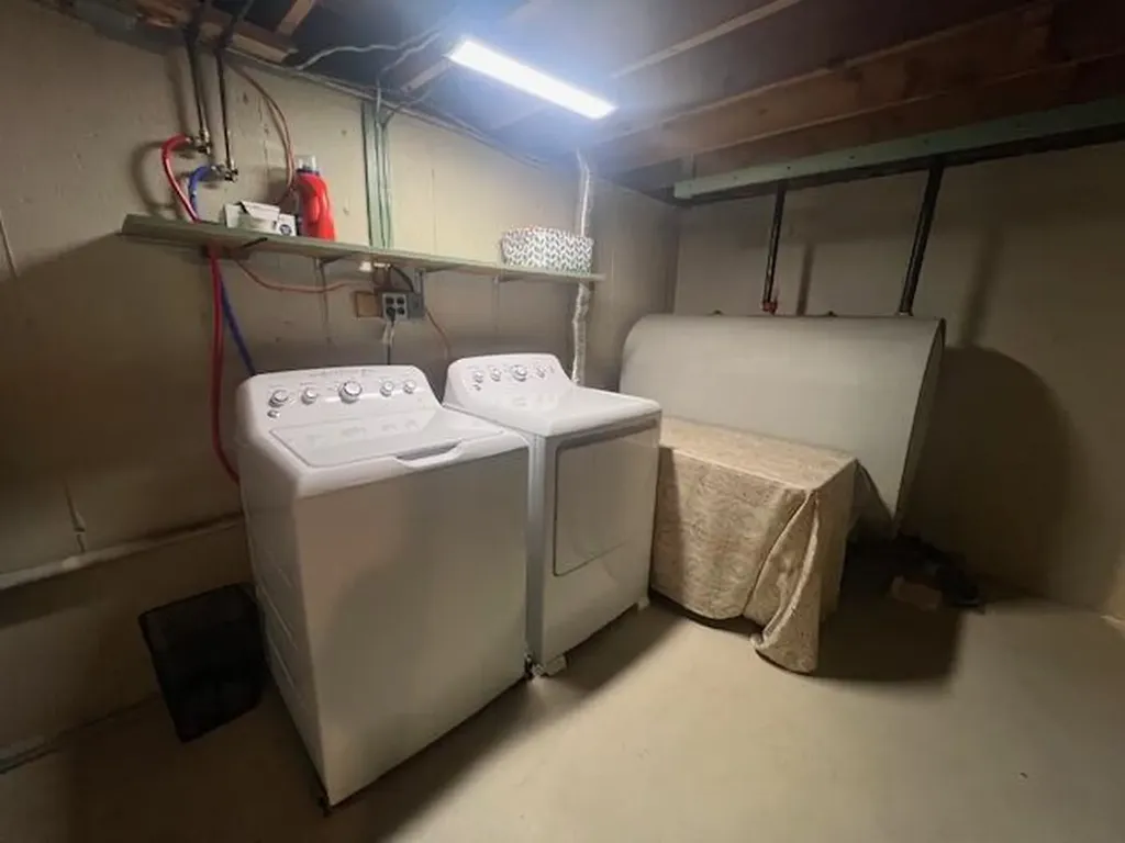 48 Dumont Avenue Lewiston ME 04240