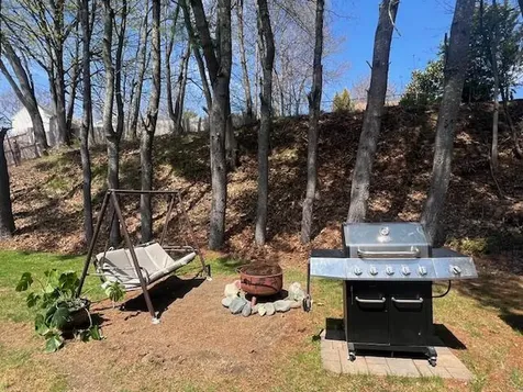 48 Dumont Avenue Lewiston ME 04240