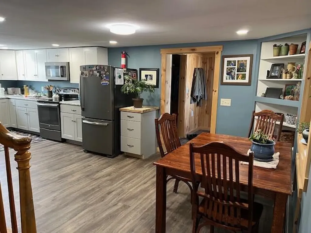 662 Temple Road Farmington ME 04938