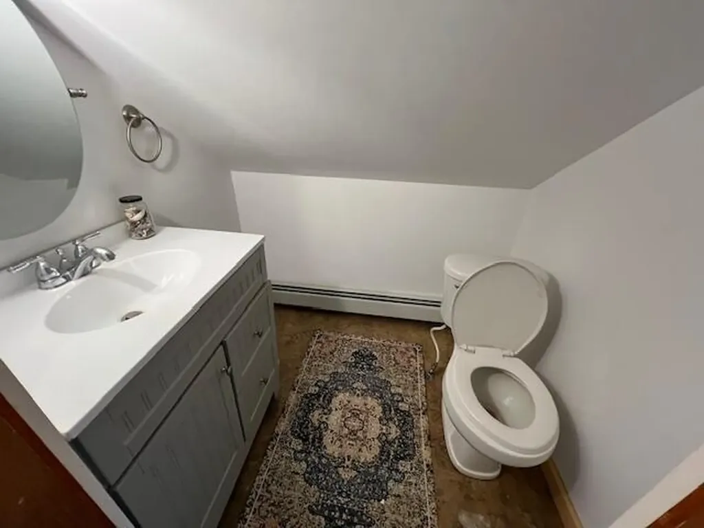 662 Temple Road Farmington ME 04938