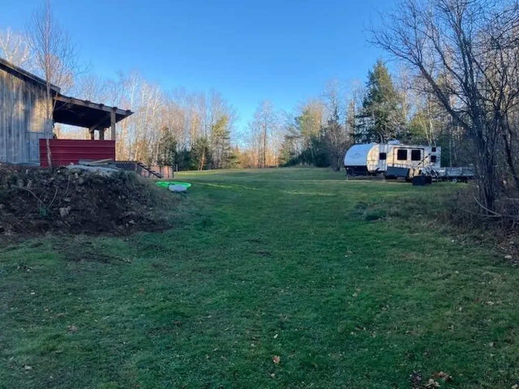 662 Temple Road Farmington ME 04938
