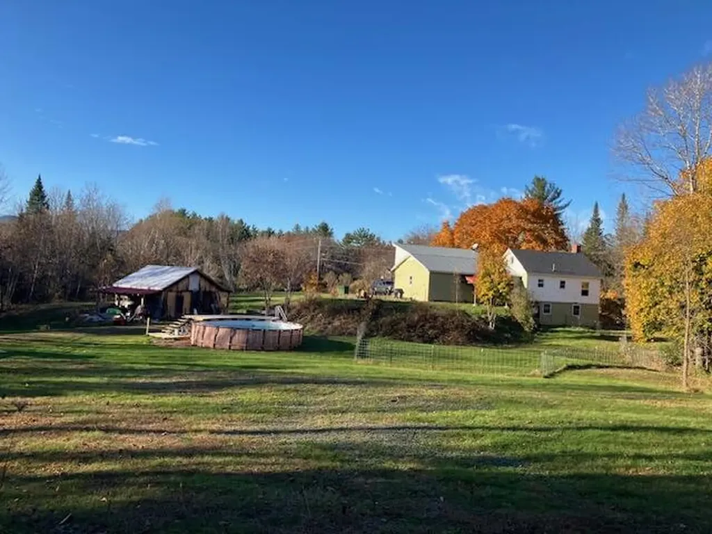 662 Temple Road Farmington ME 04938