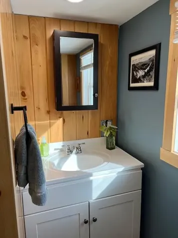 662 Temple Road Farmington ME 04938