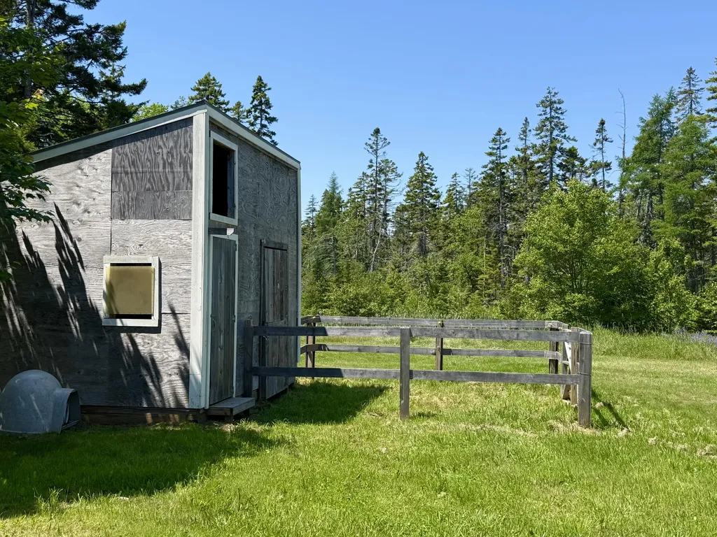 29 Hidden Drive Vinalhaven ME 04863