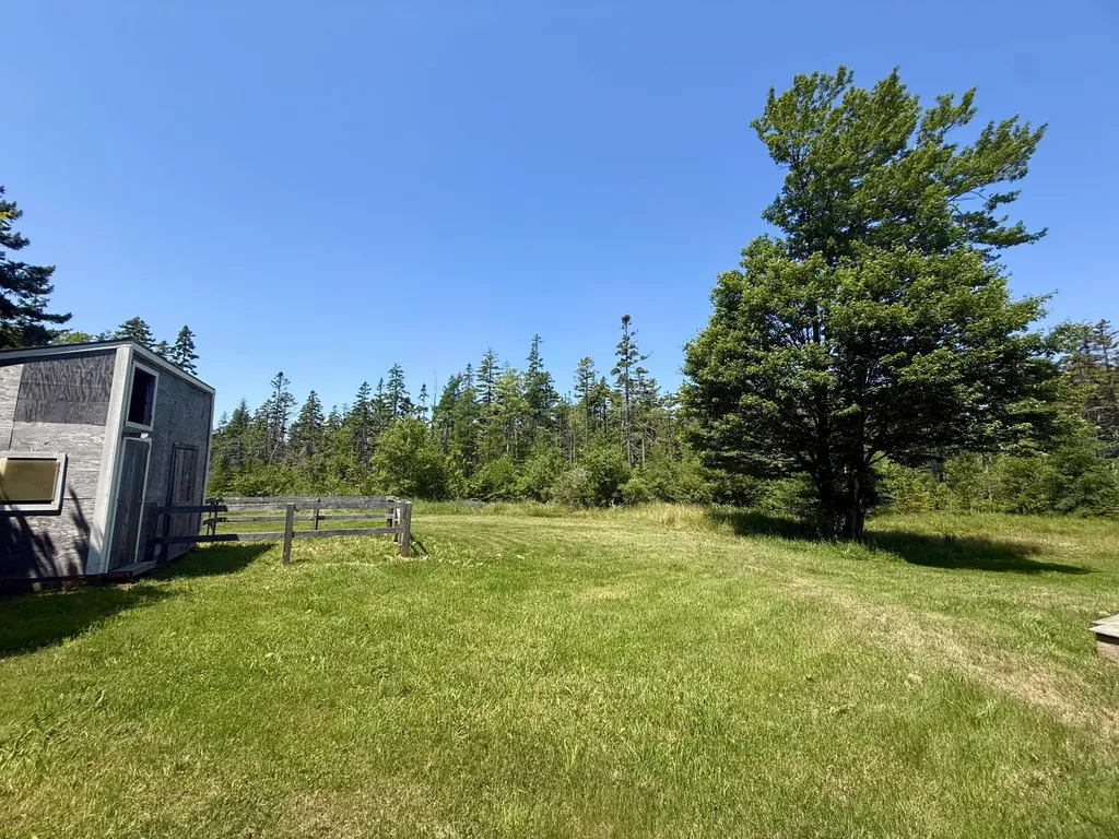 29 Hidden Drive Vinalhaven ME 04863