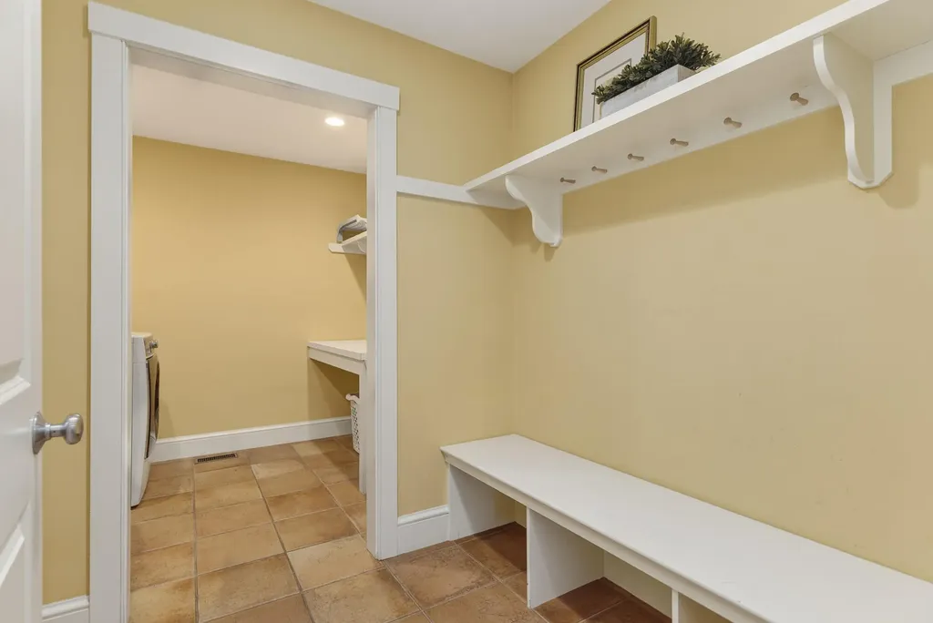 29 Blue Moon Drive North Yarmouth ME 04097