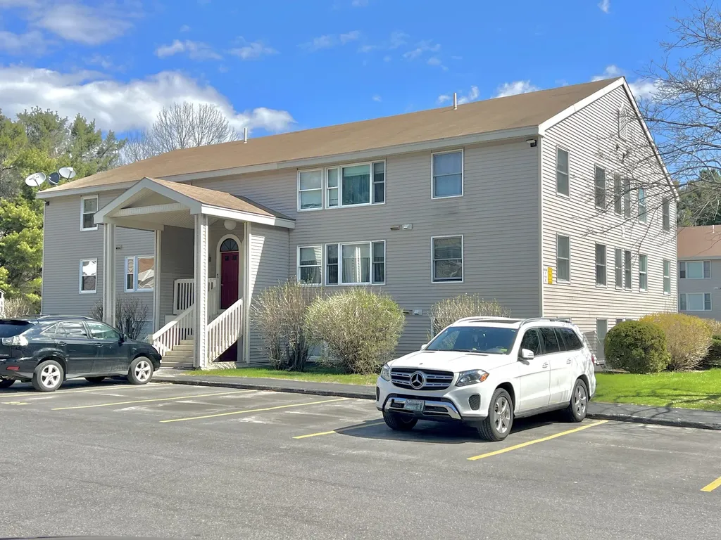 1390 Forest Avenue Portland ME 04103