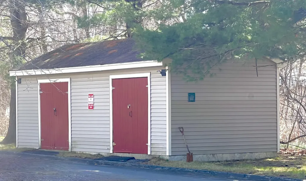 1390 Forest Avenue Portland ME 04103