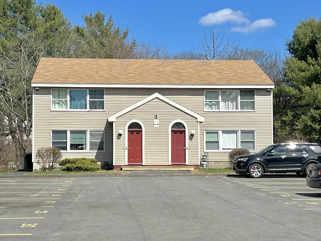 1390 Forest Avenue Portland ME 04103