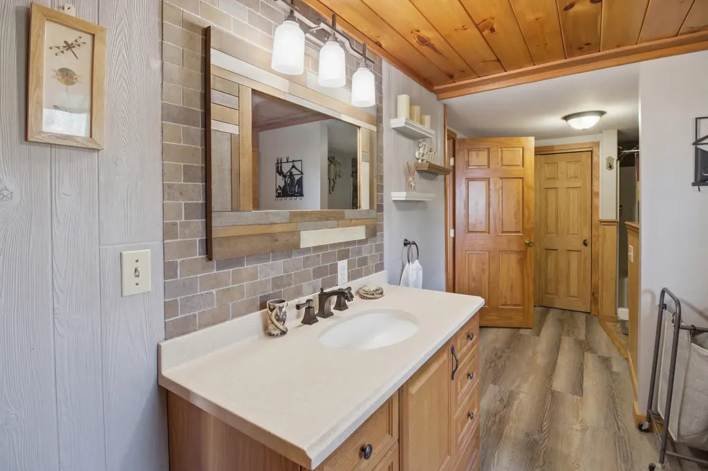 75 Sanborn Road Greene ME 04236