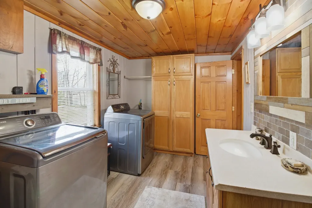 75 Sanborn Road Greene ME 04236